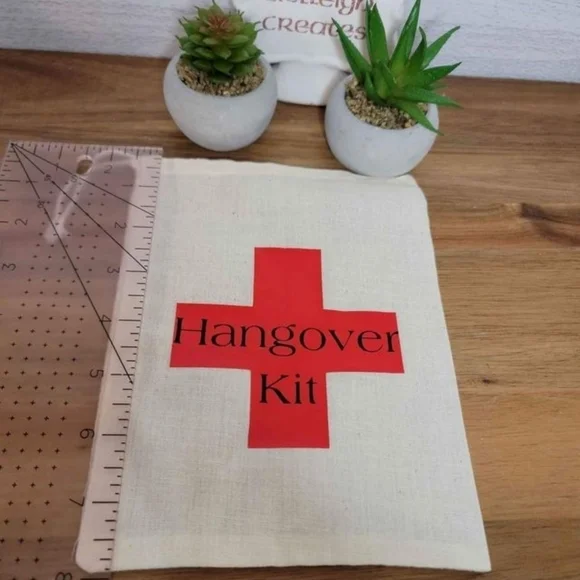 Hangover Kit bag - Picture 2 of 4